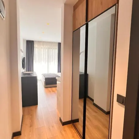 Aparthotel Lionyx Home&suites